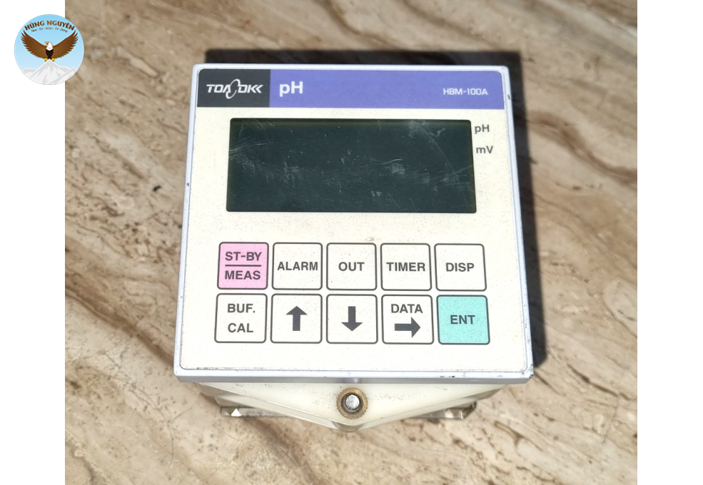 Máy đo PH gắn mặt tủ LUTRON HBM-100A