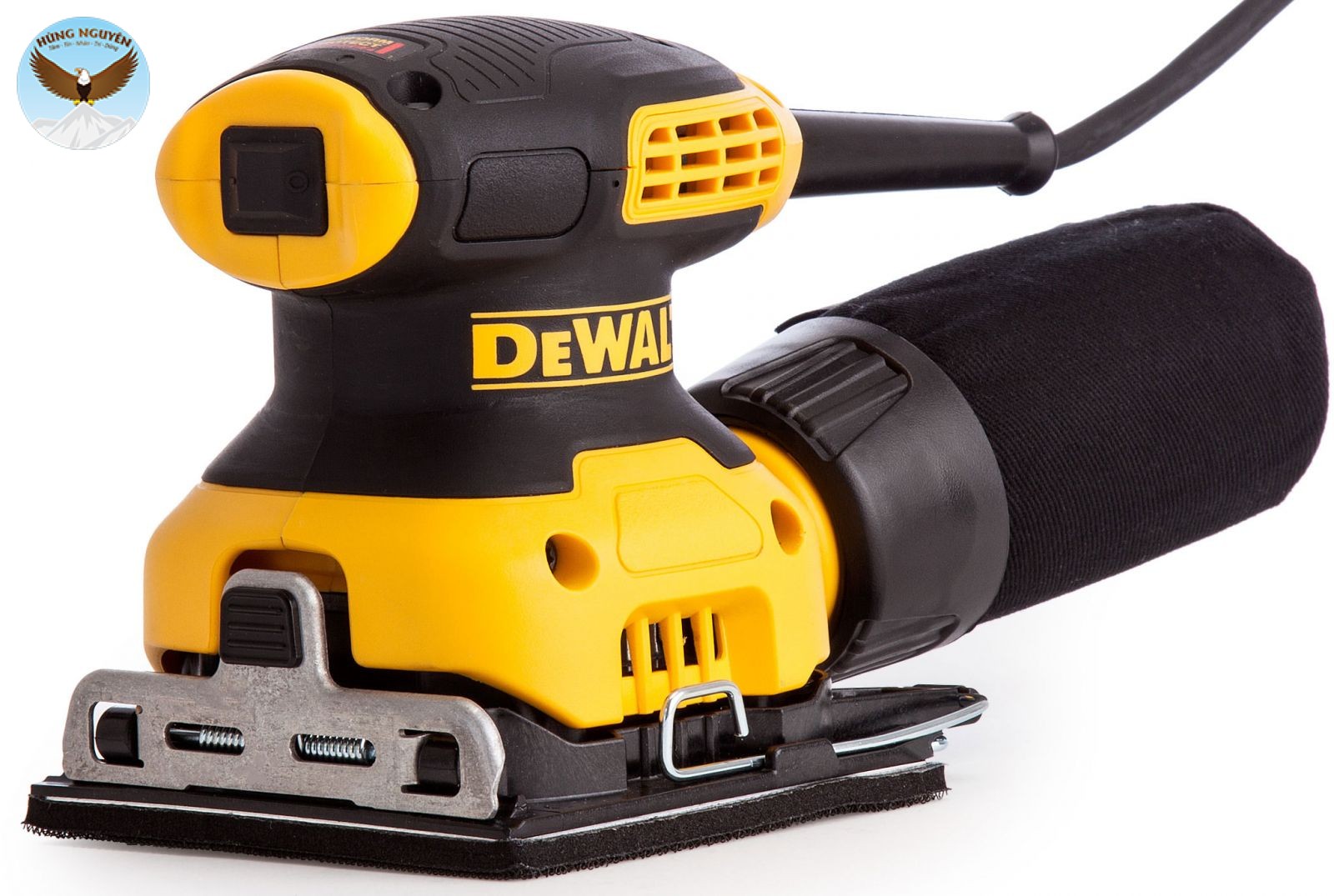 Máy chà nhám DeWALT DWE6411